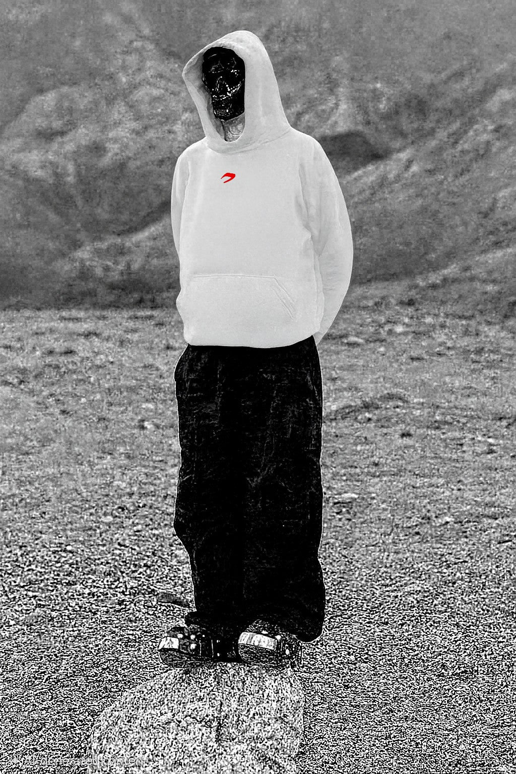 هويّة سـكـونۡ